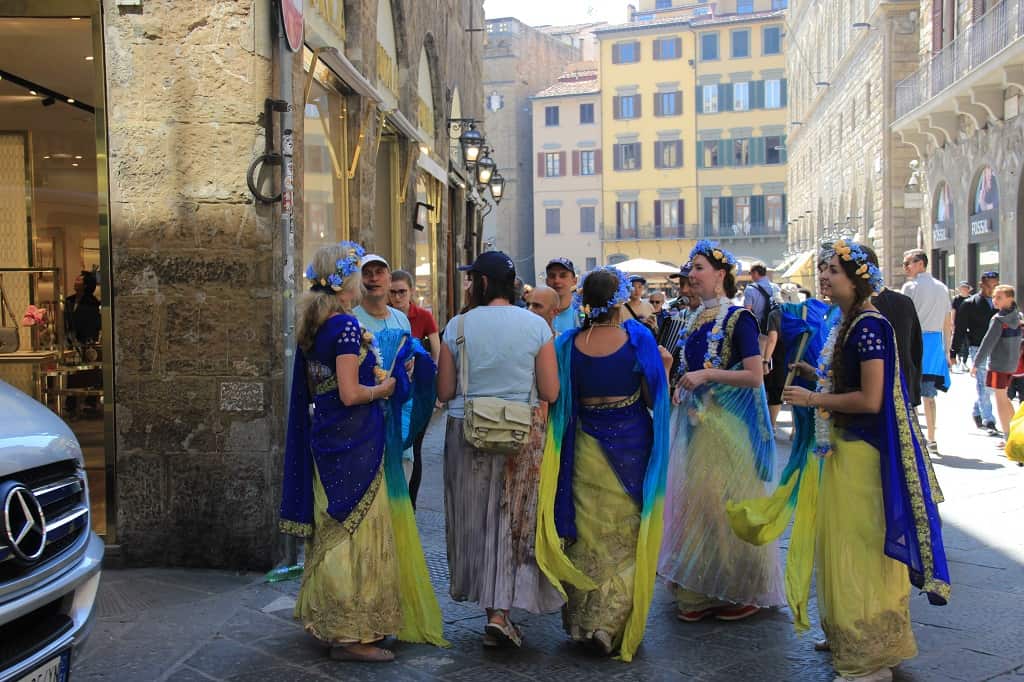ISKON on the streets of Florence, next to Piazza Della Signoria