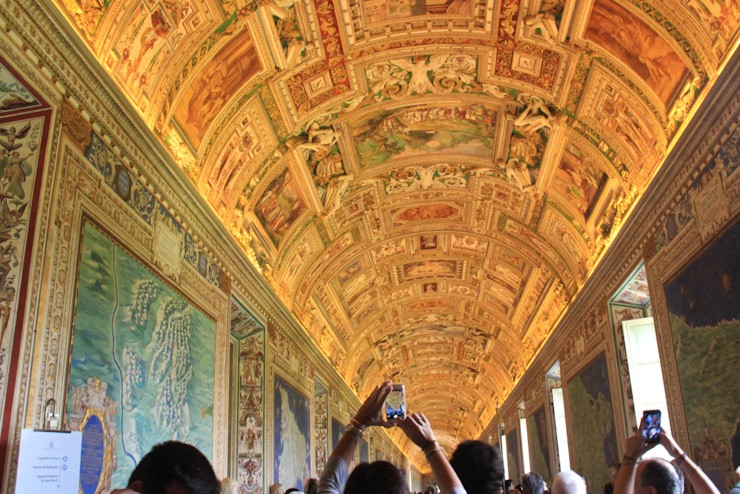3 Day Rome Itinerary - Gallery of Maps in Vatican Museum