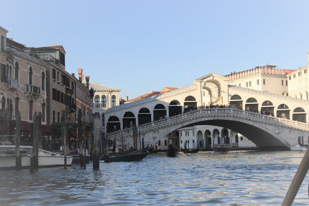 Things To Do in Venice - Rialto Bridge