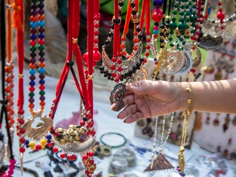 Indian Junk Jewelry - Indian Souvenir